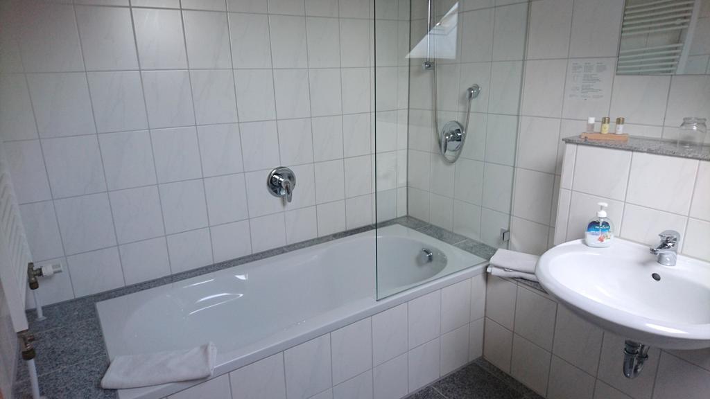 Bubenreuth Gaestehaus Langhammer מראה חיצוני תמונה
